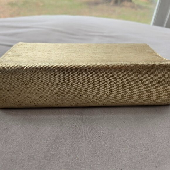 Vintage Gold Clutch Purse with Chain Strap Classic Evening Party - Picture 5 of 8